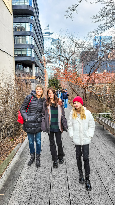 woman and two daughters walking on the highline nyc